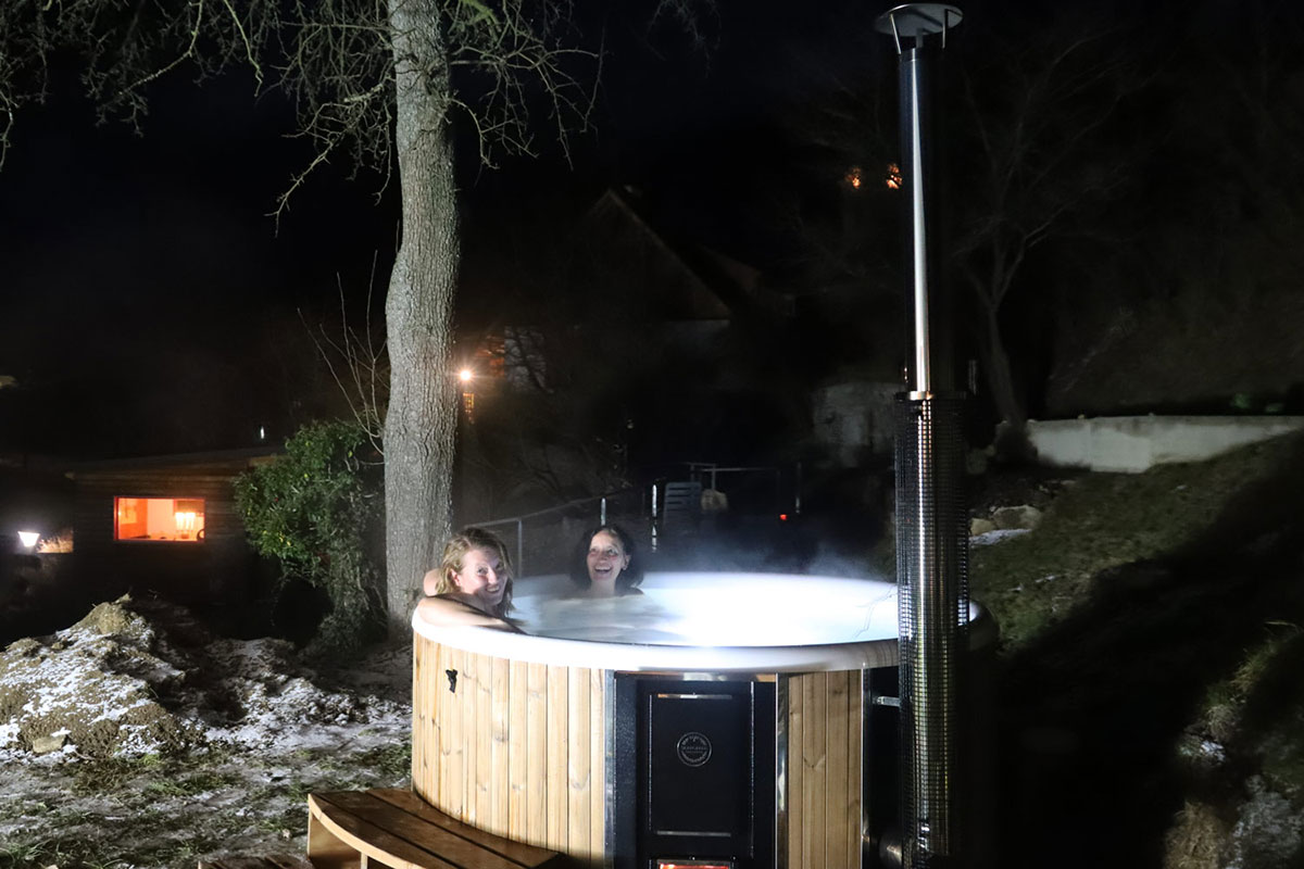 UrlaubsREICH Hot Tub