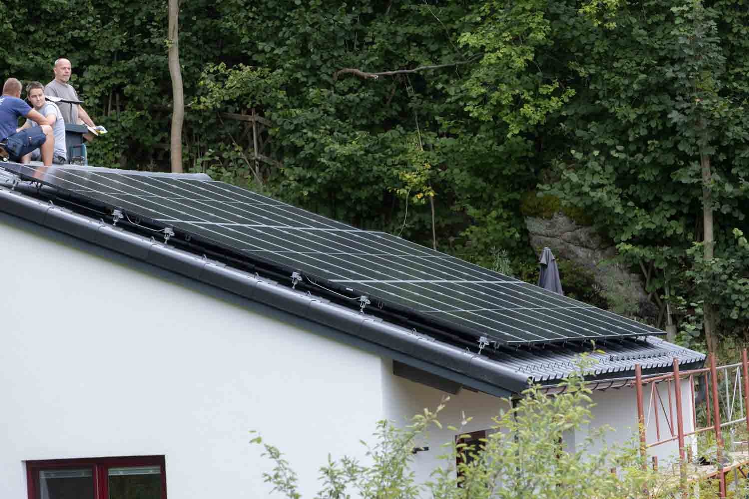 UrlaubsReich Dach und Photovoltaik